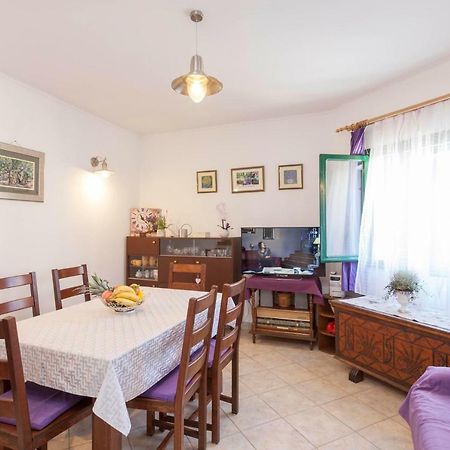 Holiday Home Lavanda Grubisic Tučepi Exteriör bild