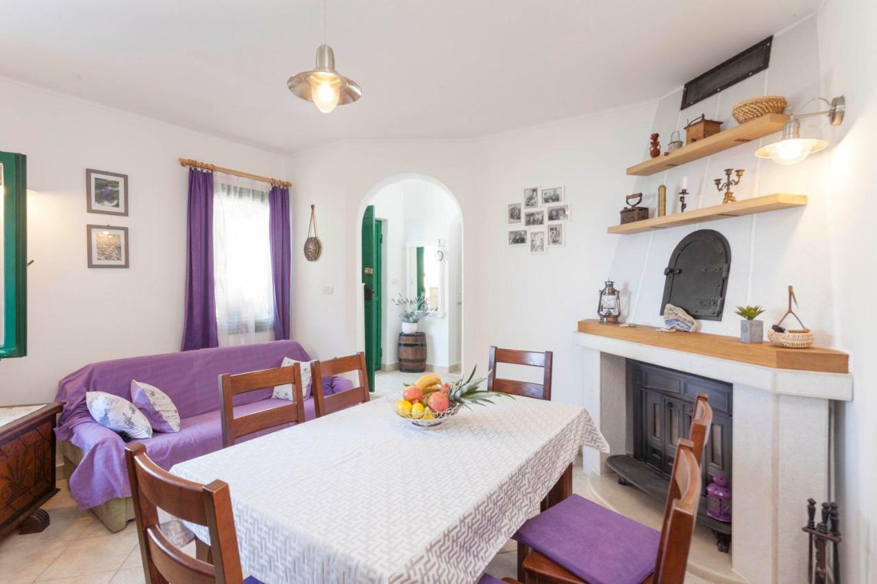 Holiday Home Lavanda Grubisic Tučepi Exteriör bild